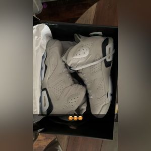 Retro 6 wolf grey